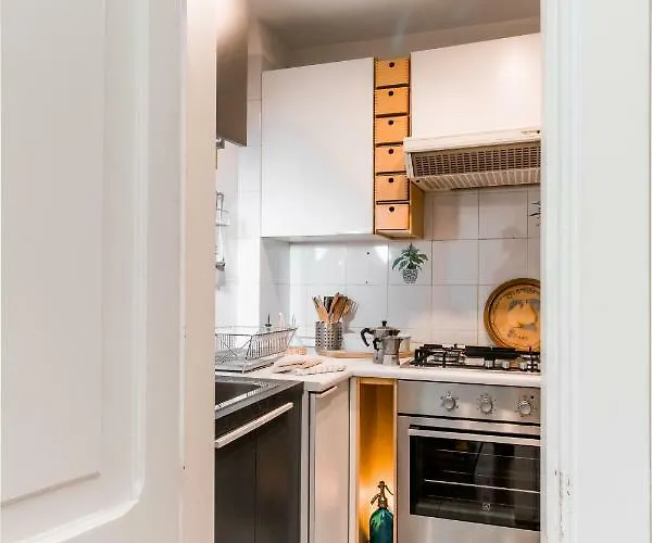 1910 דירה בארי