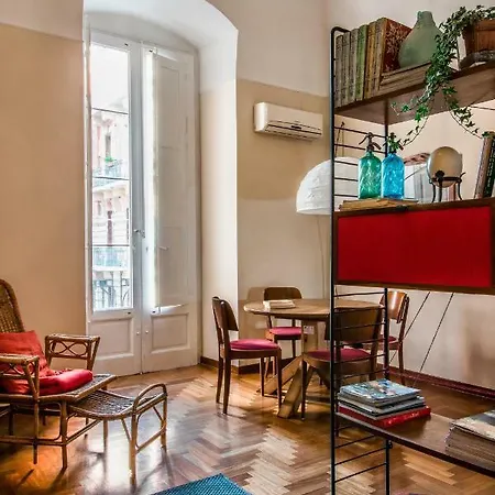 1910 Apartment Bari